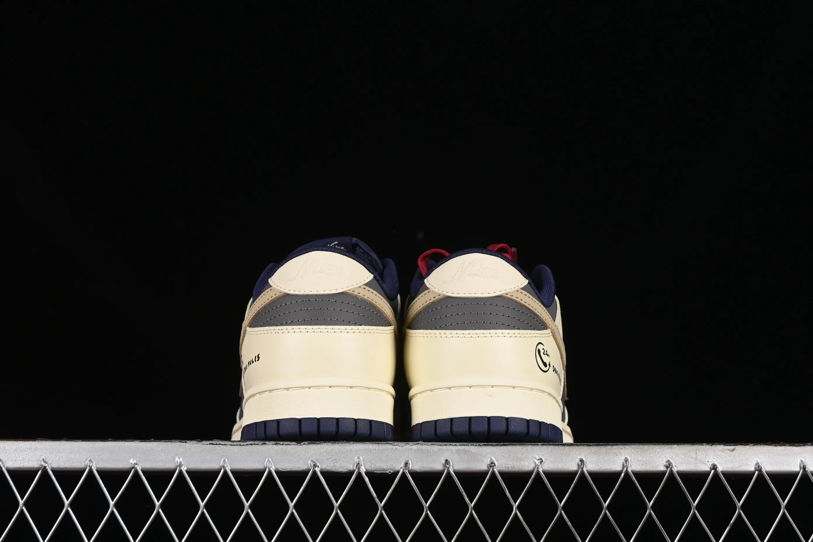All Categories Nk SB Dunk Series Nk SB Dunk Low Low-top sneakers Nk Dunk Low Ami Khaki Chestnut Heart SB low-top casual sneakers FV8106-361